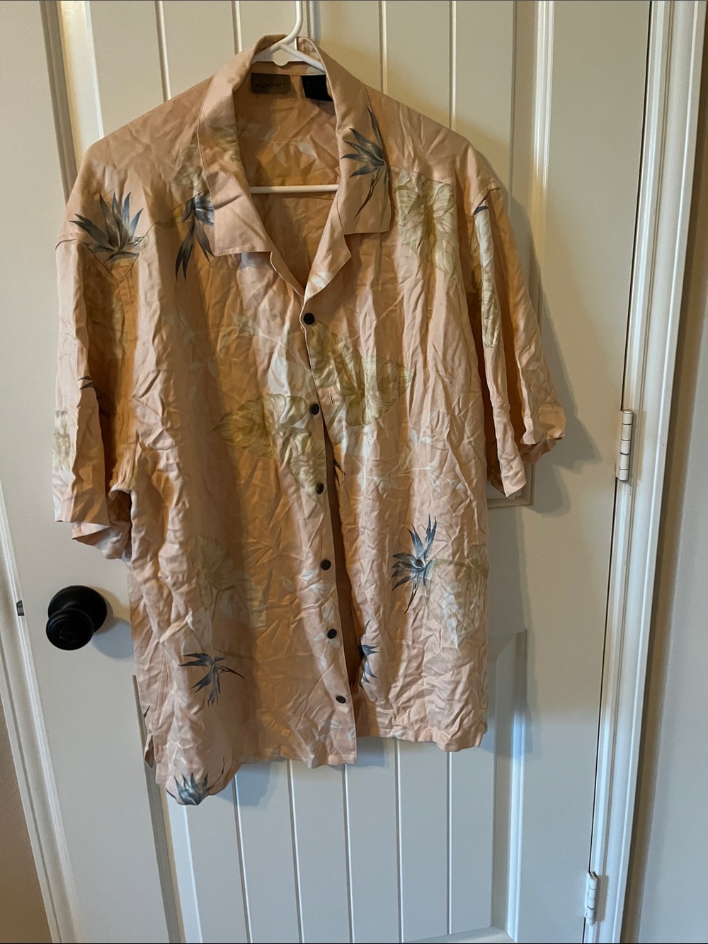 Axist Peach Floral Short Sleeve Camp Shirt with Blue Accents